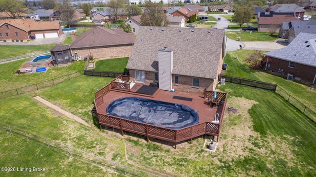 400 Olde Colony Cove, Louisville, KY 40214