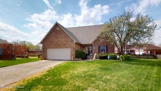 400 Olde Colony Cove, Louisville, KY 40214