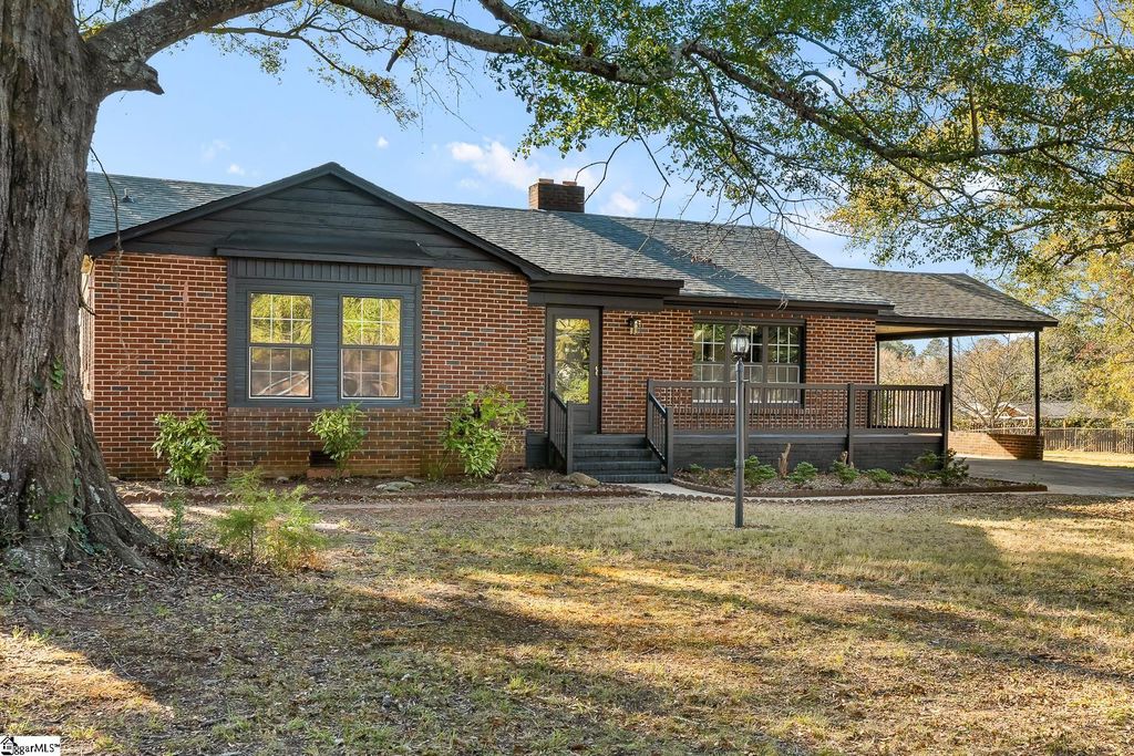 1010 Bern Circle, Anderson, SC 29626