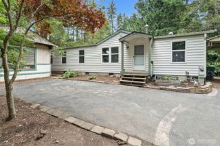 1130 E Phillips Lake Road, Shelton, WA 98584