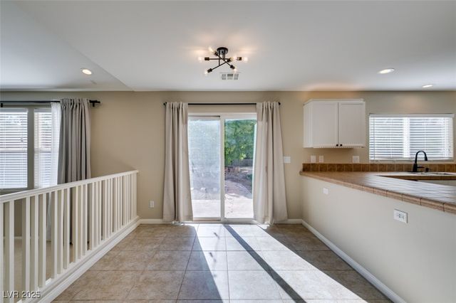 25 Precipice Court, Henderson, NV 89002