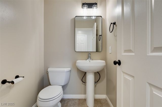 25 Precipice Court, Henderson, NV 89002