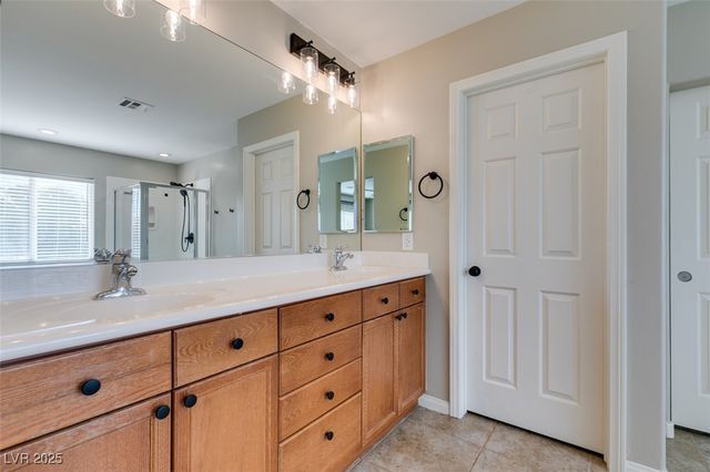 25 Precipice Court, Henderson, NV 89002