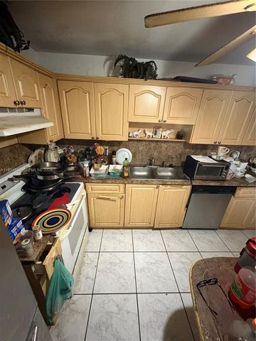 1401 NE 191st St D204, Miami, FL 33179