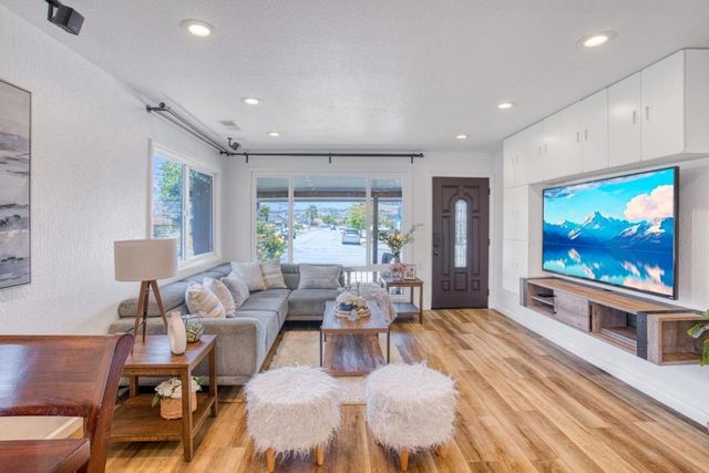 3601 Figueroa Drive, San Leandro, CA 94578