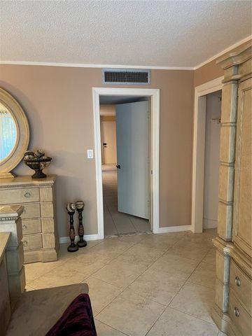 2650 PEARCE DRIVE 309, Clearwater, FL 33764