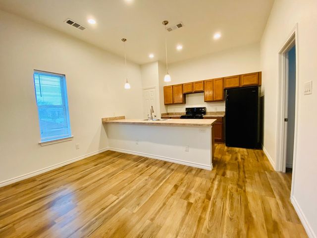 3116 South Boulevard 3118, Dallas, TX 75215