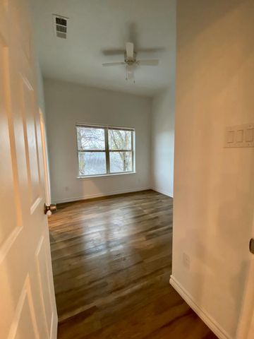 3116 South Boulevard 3118, Dallas, TX 75215