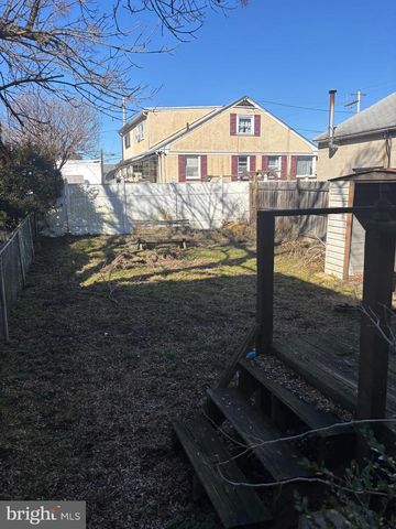 134 PUTCAN AVE, Essington, PA 19029