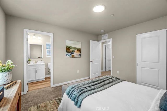 1336 Locust Avenue 3, Long Beach, CA 90813