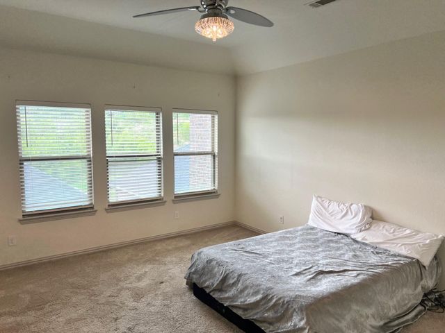 4408 Meadow Hawk Drive, Arlington, TX 76005