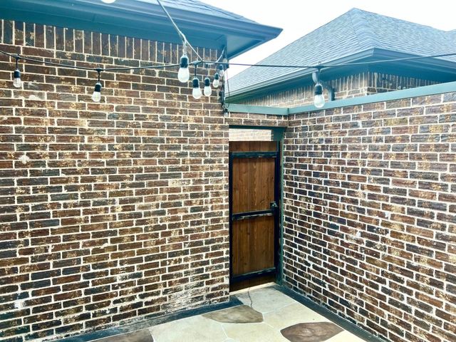 4408 Meadow Hawk Drive, Arlington, TX 76005