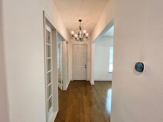 4408 Meadow Hawk Drive, Arlington, TX 76005