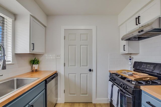 502 Tilbury LN, Austin, TX 78745