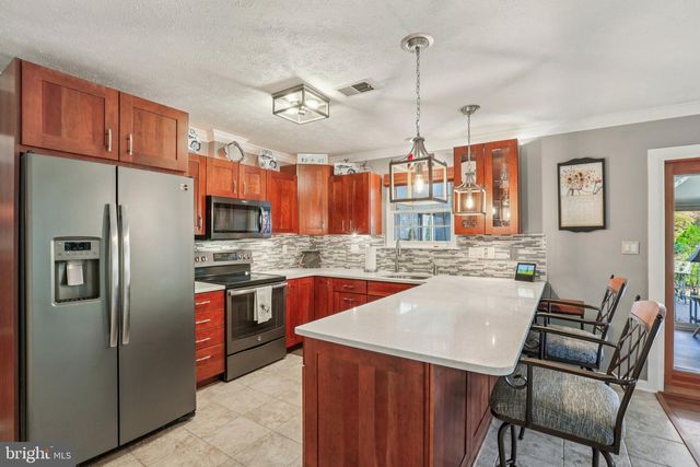 836 DERBY FARMS DR, Severn, MD 21144