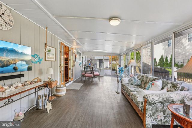 836 DERBY FARMS DR, Severn, MD 21144