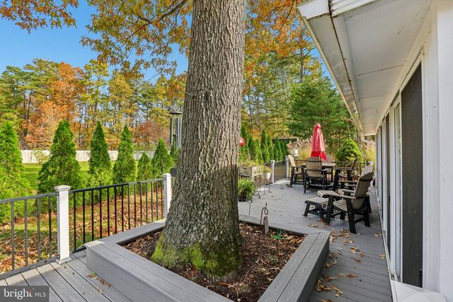 836 DERBY FARMS DR, Severn, MD 21144