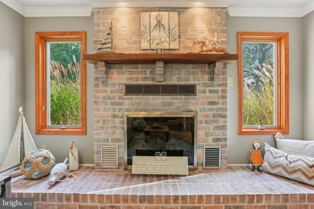 836 DERBY FARMS DR, Severn, MD 21144