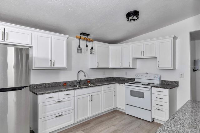 6741 SW 84TH STREET, Ocala, FL 34476