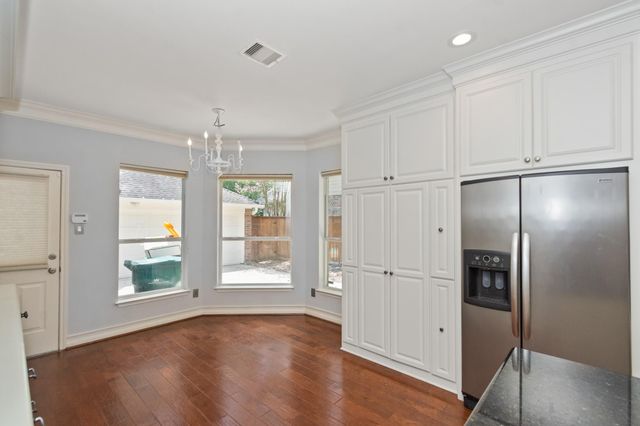 23 Vista Mill Place, The Woodlands, TX 77382