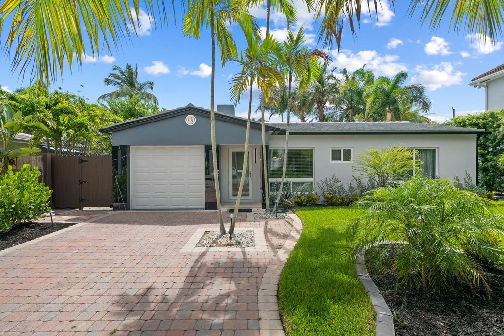 1532 NE 17th Avenue, Fort Lauderdale, FL 33304
