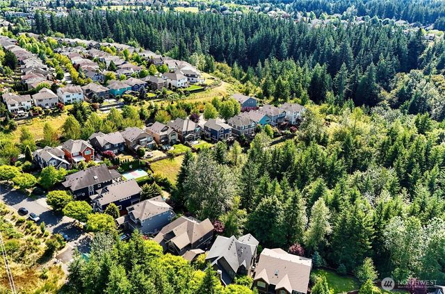 6227 Whitaker Lane SE, Snoqualmie, WA 98065
