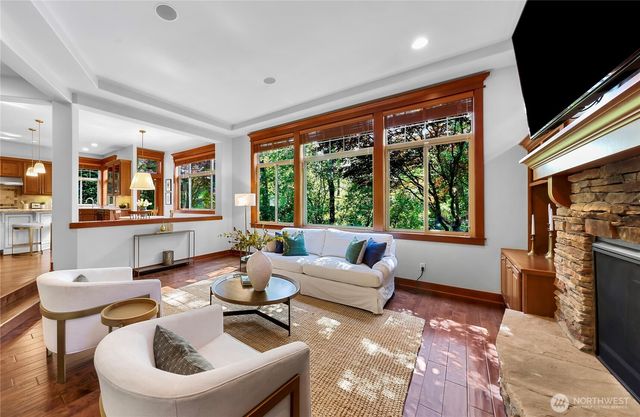 6227 Whitaker Lane SE, Snoqualmie, WA 98065
