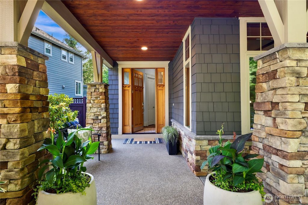 6227 Whitaker Lane SE, Snoqualmie, WA 98065
