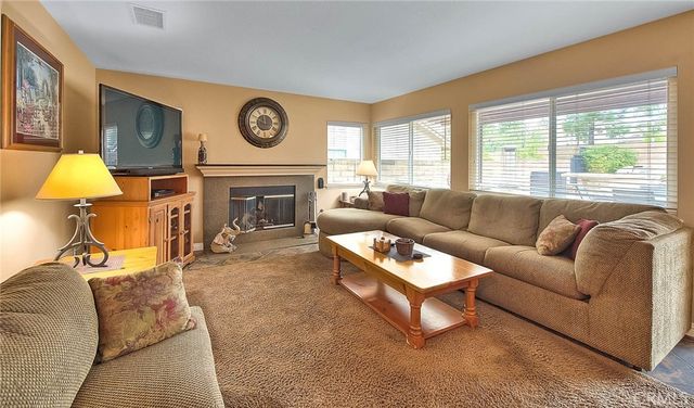 2890 Longspur Drive, Fullerton, CA 92835