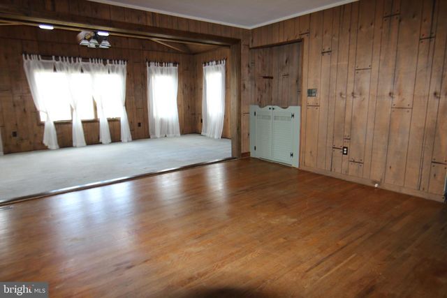 175 CROOKED HILL RD, Hummelstown, PA 17036