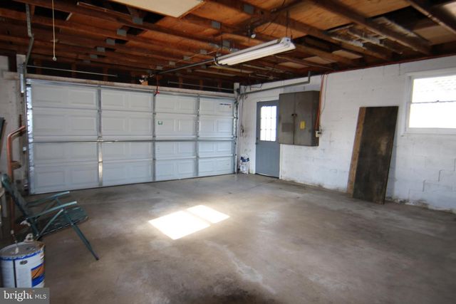 175 CROOKED HILL RD, Hummelstown, PA 17036