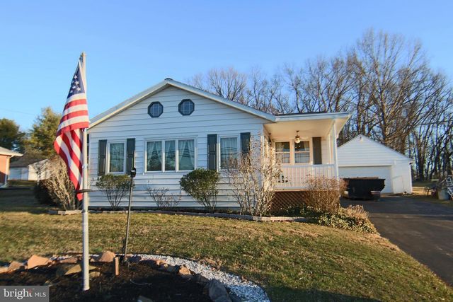175 CROOKED HILL RD, Hummelstown, PA 17036