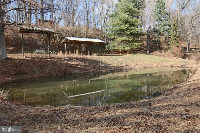 175 CROOKED HILL RD, Hummelstown, PA 17036