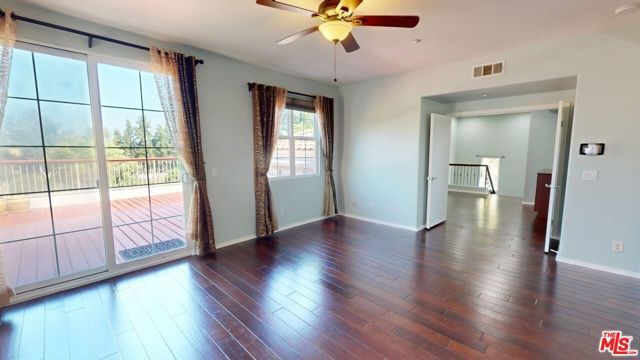 5655 Como Circle, Woodland Hills (los Angeles), CA 91367