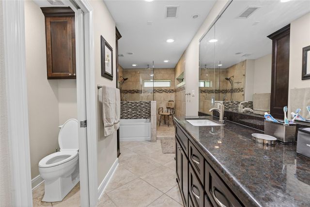 495 Wildwood Drive, Onalaska, TX 77360