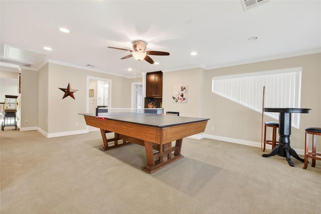 495 Wildwood Drive, Onalaska, TX 77360