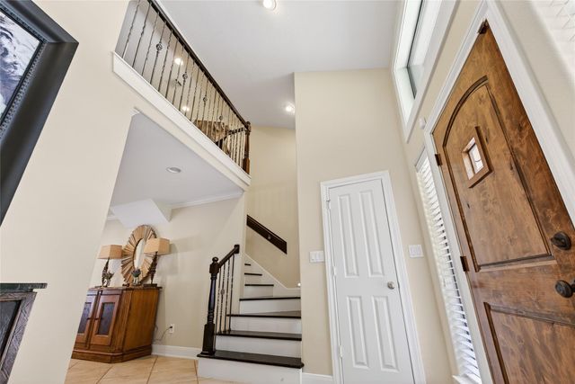 495 Wildwood Drive, Onalaska, TX 77360