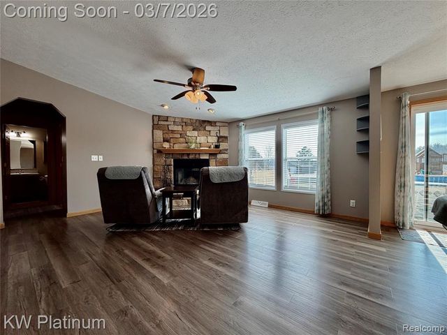 6801 Lapeer Road, Kimball, MI 48074