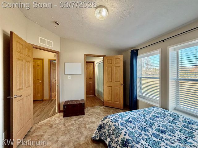 6801 Lapeer Road, Kimball, MI 48074