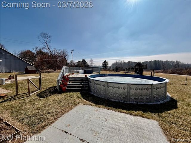 6801 Lapeer Road, Kimball, MI 48074