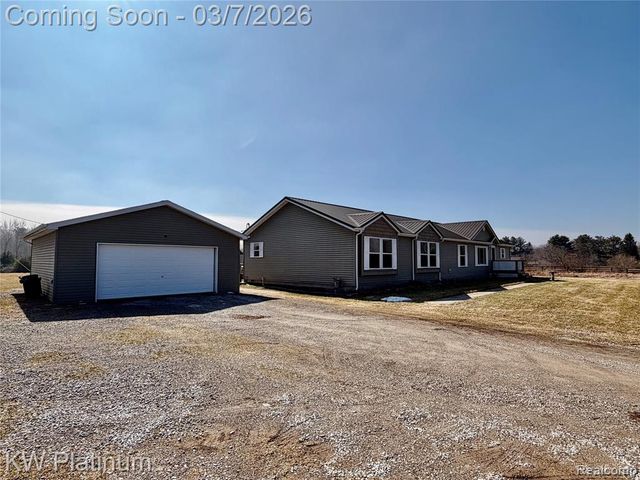 6801 Lapeer Road, Kimball, MI 48074