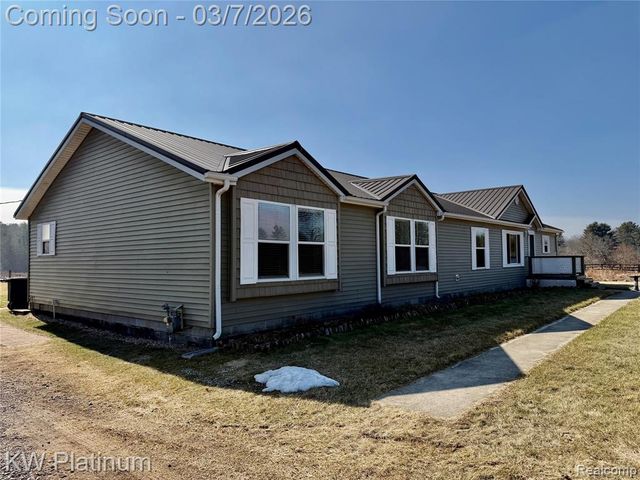 6801 Lapeer Road, Kimball, MI 48074
