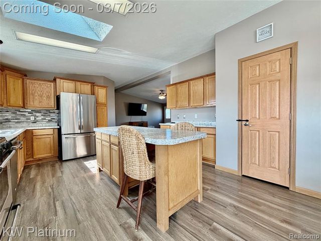 6801 Lapeer Road, Kimball, MI 48074