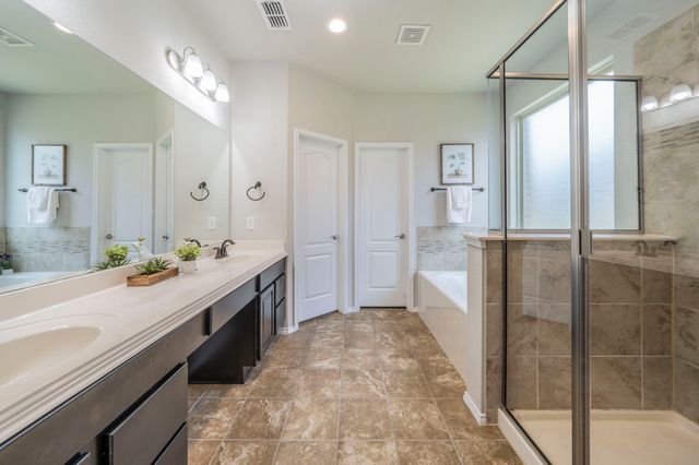 1621 Ranch Trail Road, Aubrey, TX 76227