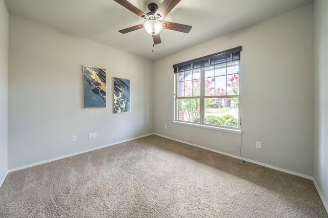 1621 Ranch Trail Road, Aubrey, TX 76227