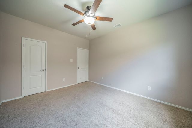 1621 Ranch Trail Road, Aubrey, TX 76227