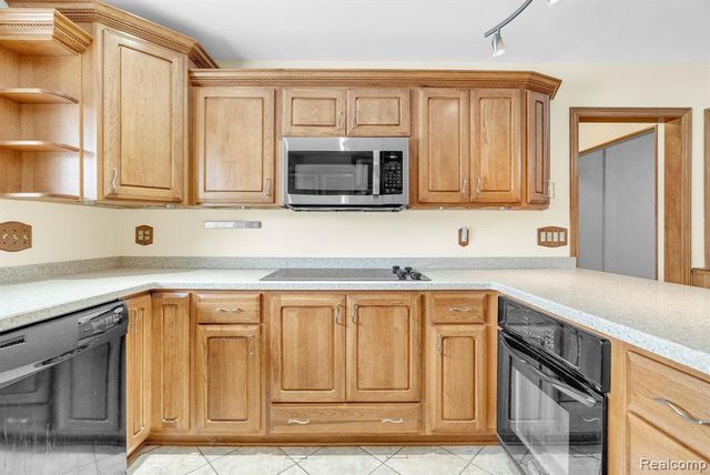 6800 Peck Road, Lexington, MI 48450