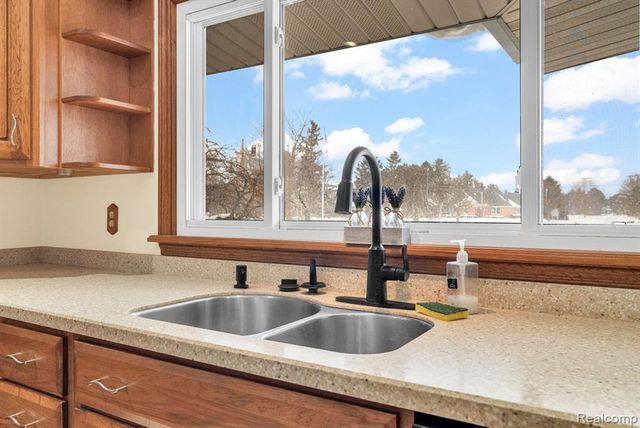 6800 Peck Road, Lexington, MI 48450