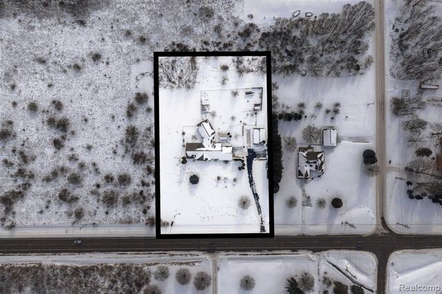 6800 Peck Road, Lexington, MI 48450