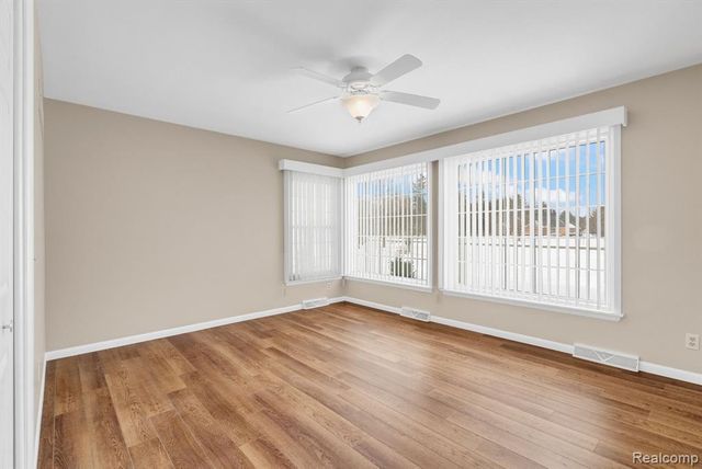 6800 Peck Road, Lexington, MI 48450